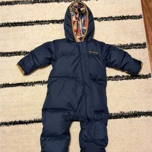 EUC Columbia Snuggly Bunny II Bunting for Babies